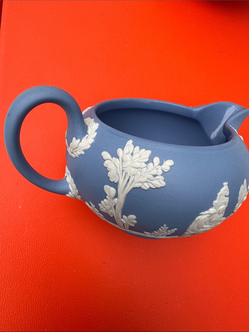 Vintage Wedgwood Jasperware Creamer (for tea set) - Picture 7 of 11